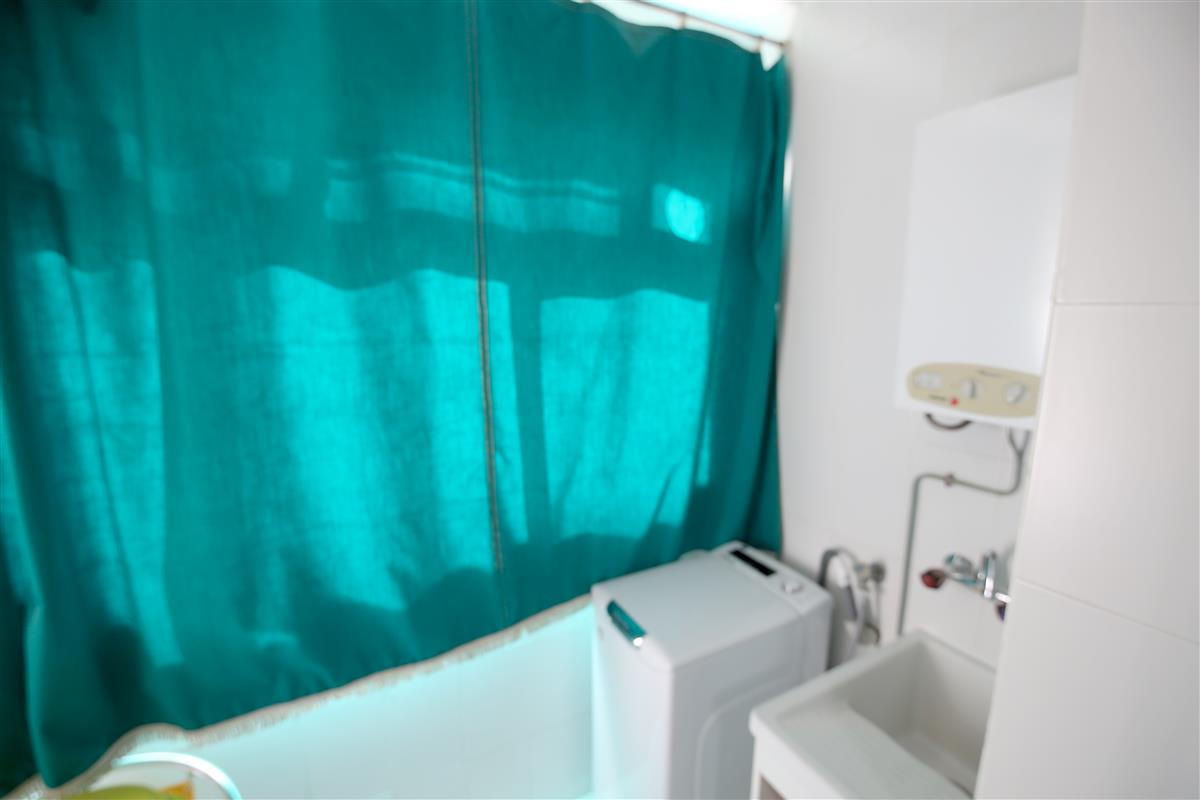 Appartement te koop in Estepona | 2 slaapkamers H4958881