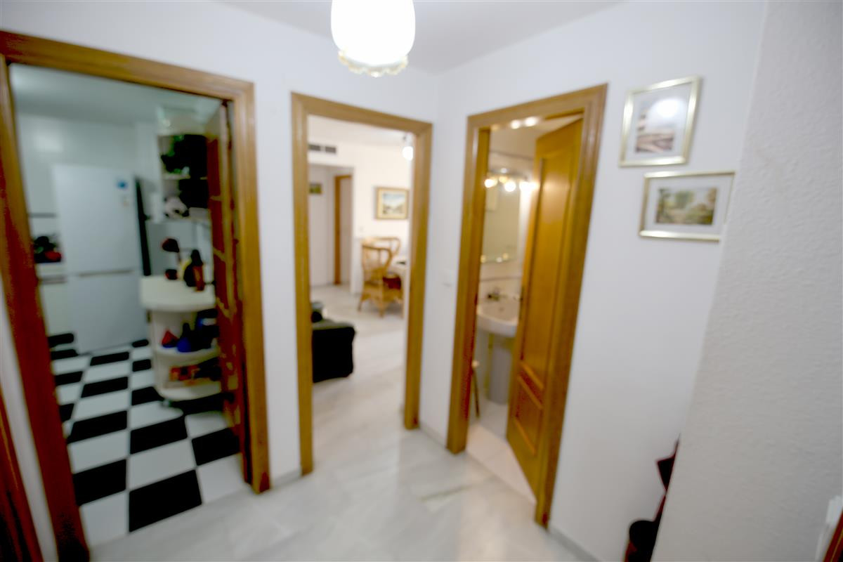 Appartement te koop in Estepona | 2 slaapkamers H4958881