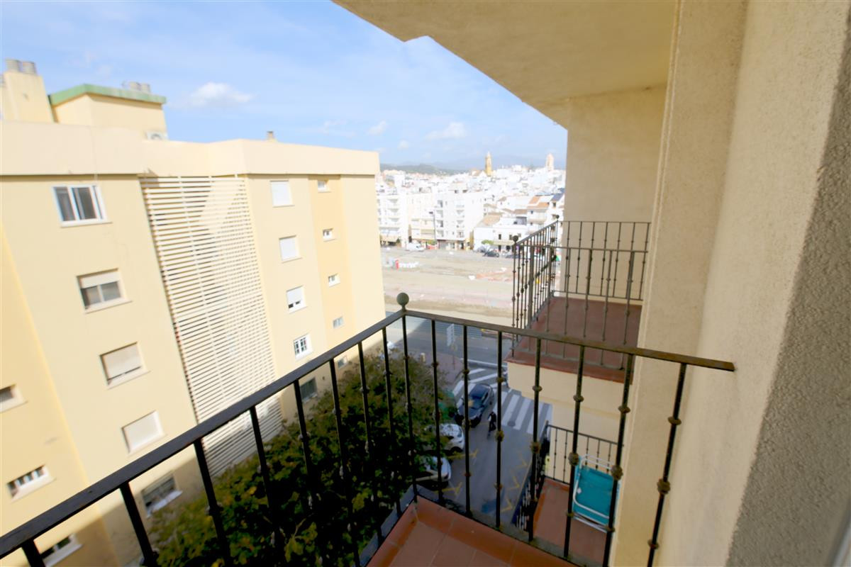 Appartement te koop in Estepona | 2 slaapkamers H4958881