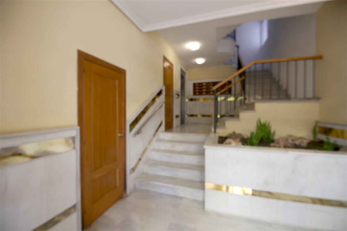 Appartement te koop in Estepona | 2 slaapkamers H4958881