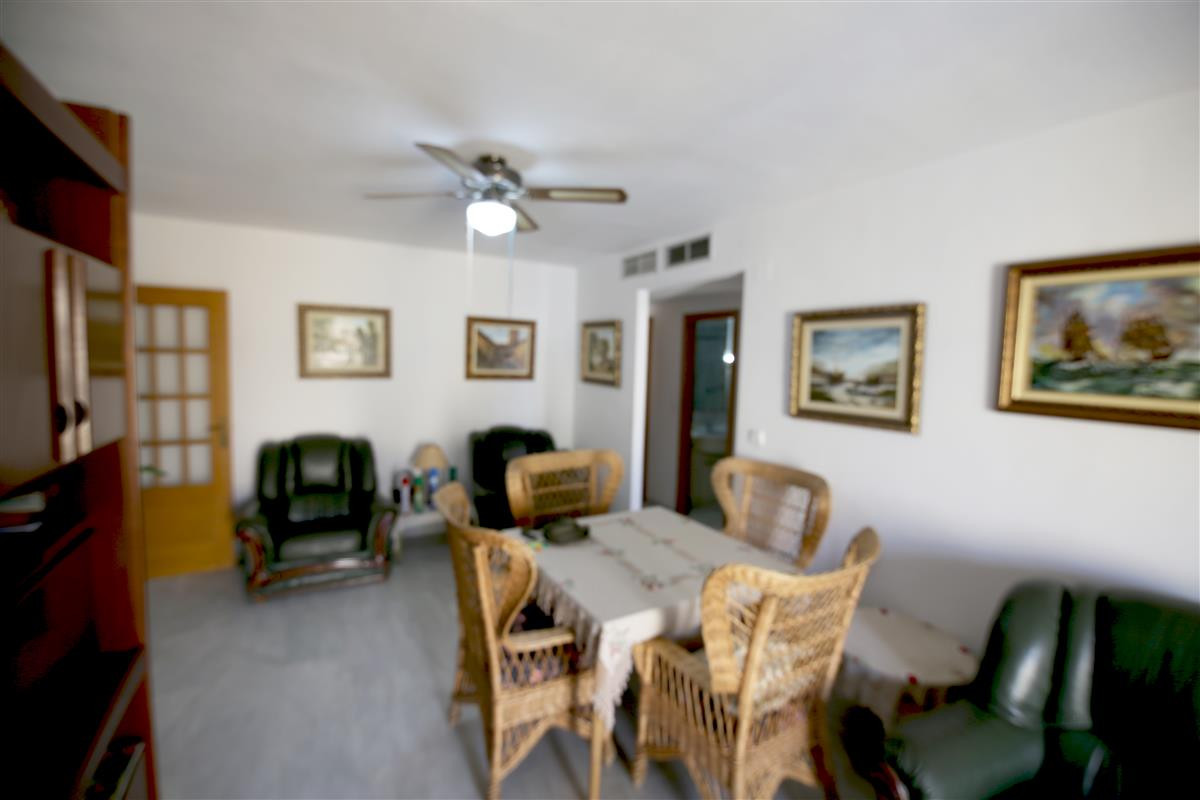 Appartement te koop in Estepona | 2 slaapkamers H4958881