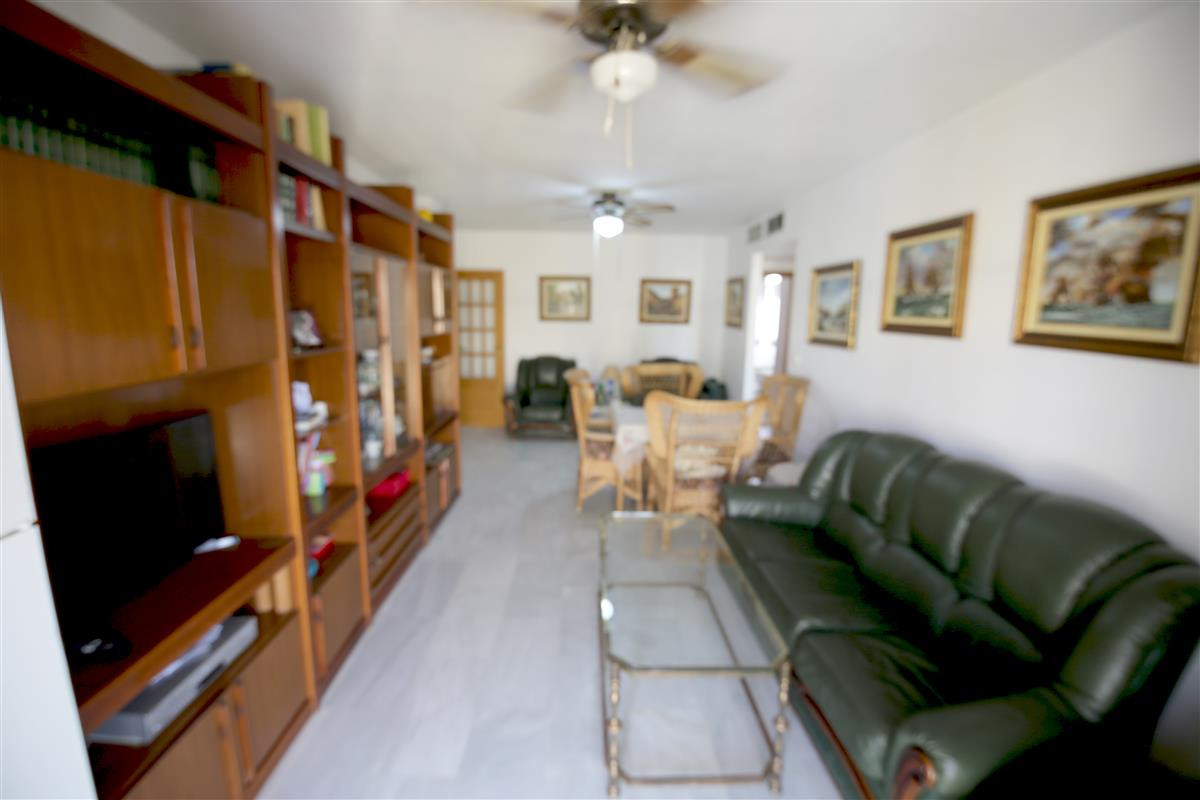 Appartement te koop in Estepona | 2 slaapkamers H4958881