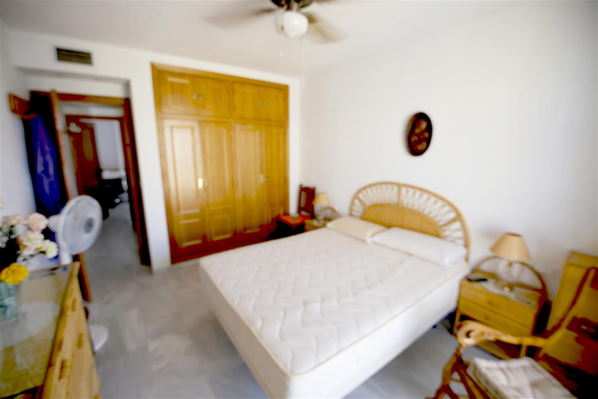 Appartement te koop in Estepona | 2 slaapkamers H4958881