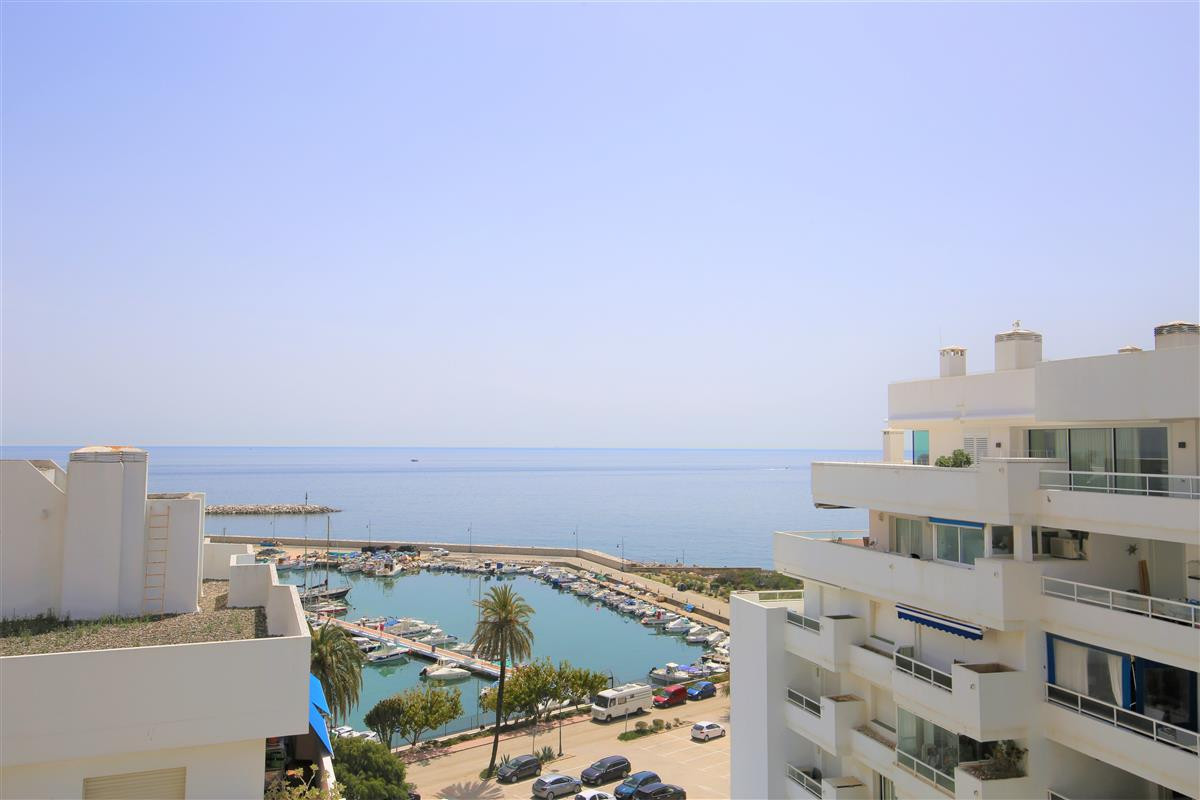 Penthouse te koop in Estepona | 2 slaapkamers H4958938