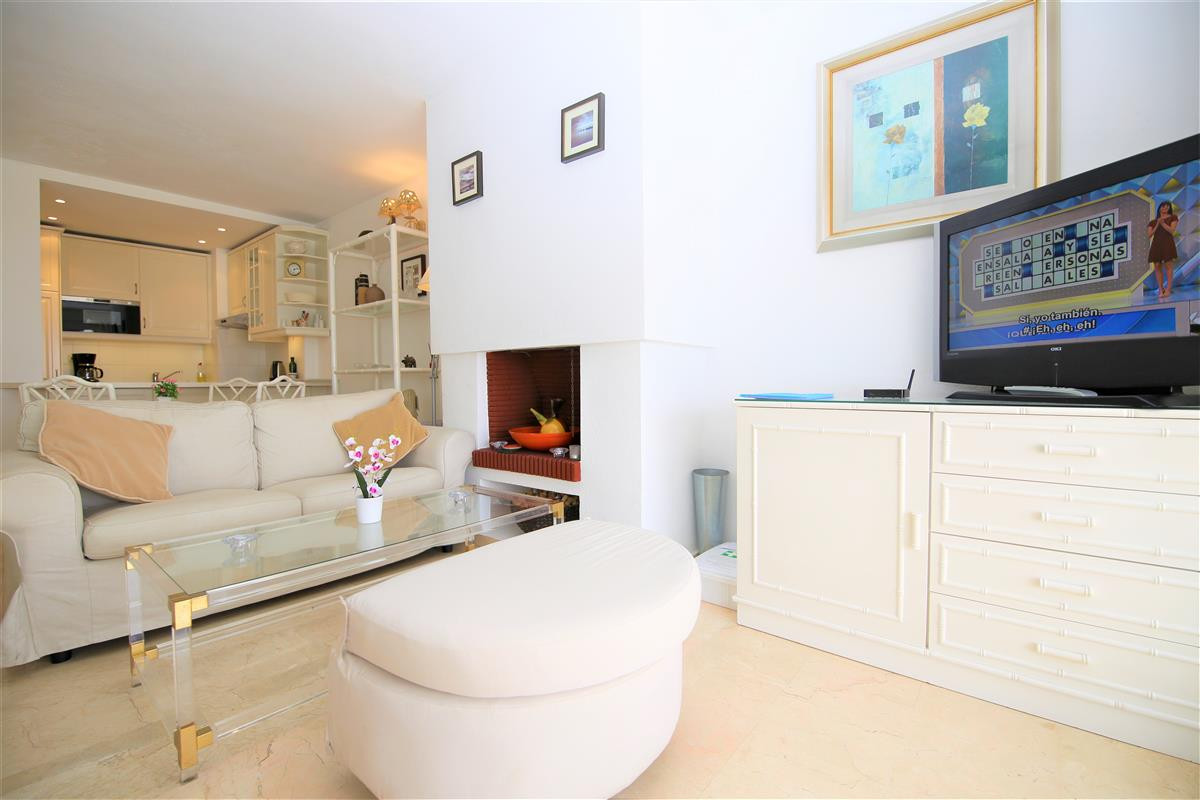 Penthouse te koop in Estepona | 2 slaapkamers H4958938