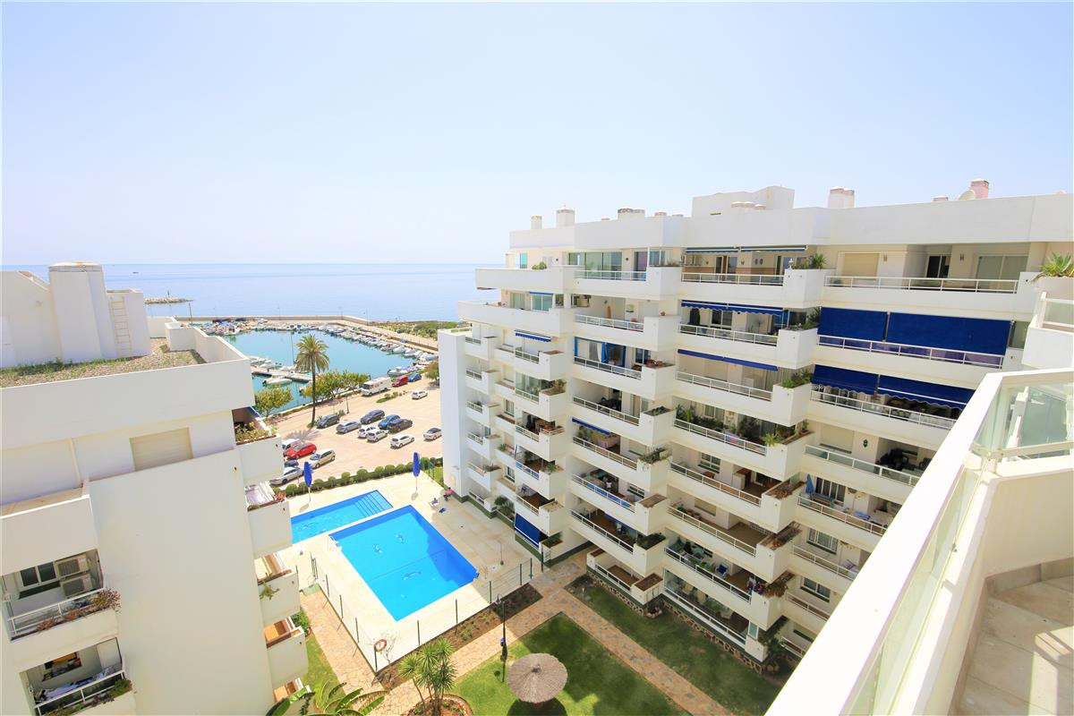 Penthouse te koop in Estepona | 2 slaapkamers H4958938