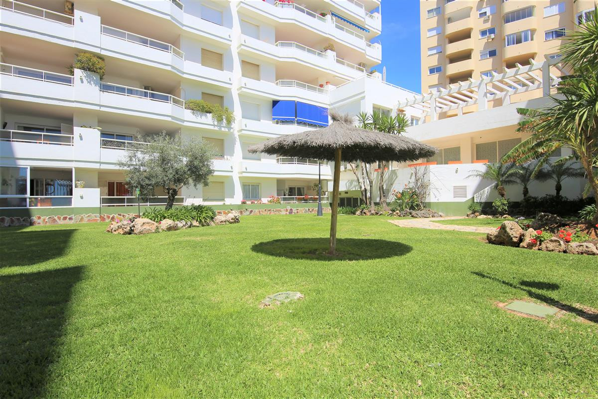 Penthouse te koop in Estepona | 2 slaapkamers H4958938
