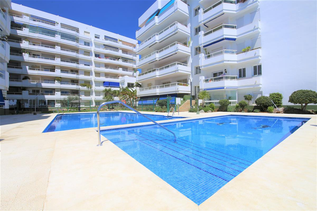 Penthouse te koop in Estepona | 2 slaapkamers H4958938