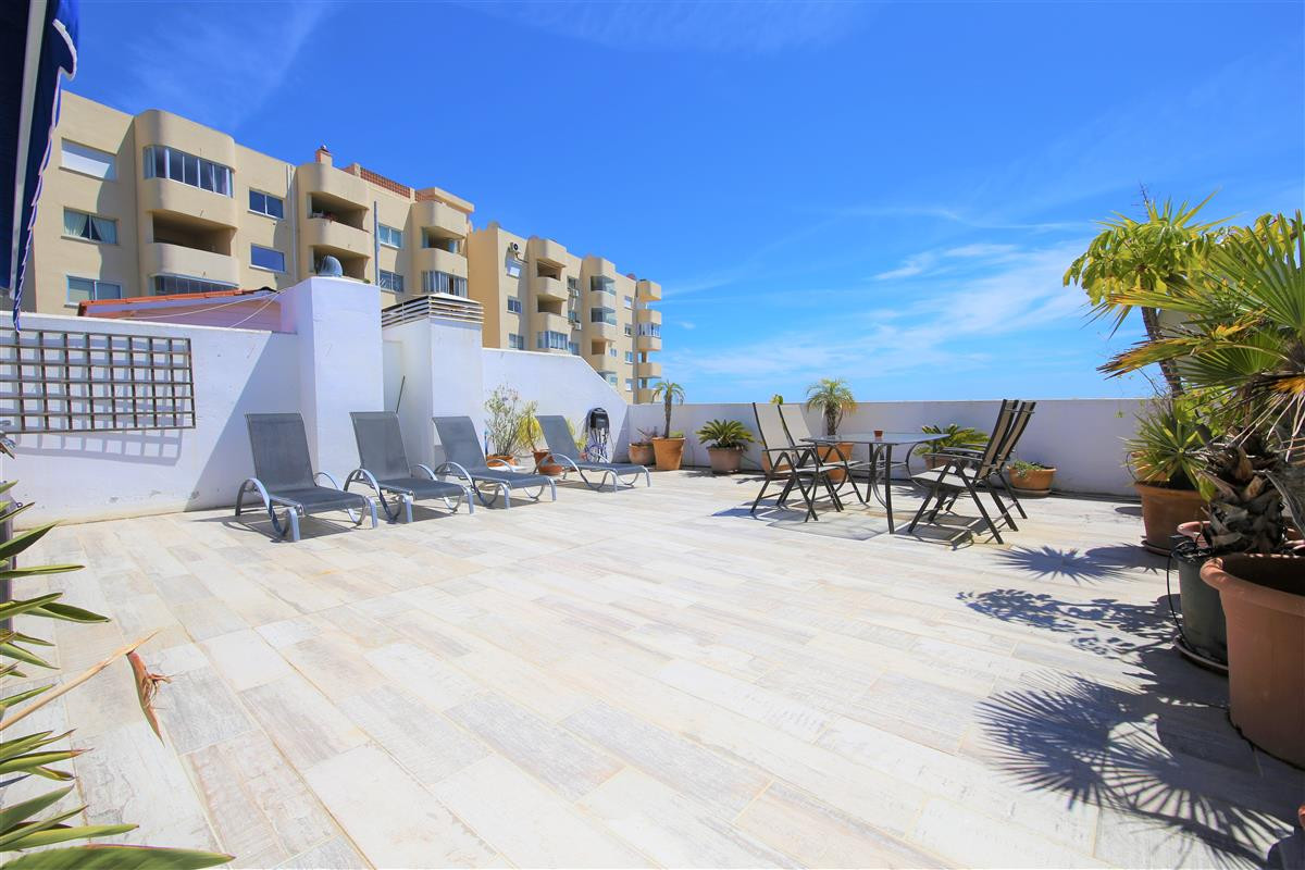 Penthouse te koop in Estepona | 2 slaapkamers H4958938