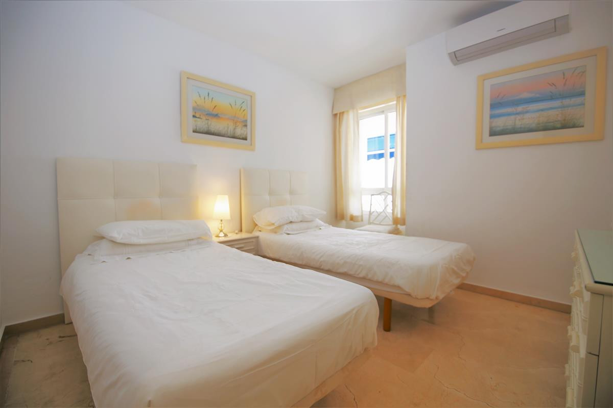 Penthouse te koop in Estepona | 2 slaapkamers H4958938