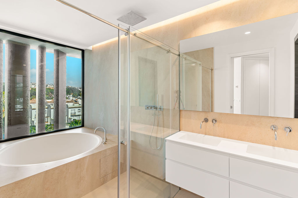 Property main view 32