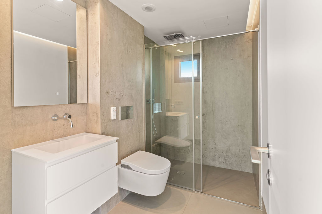 Property main view 33