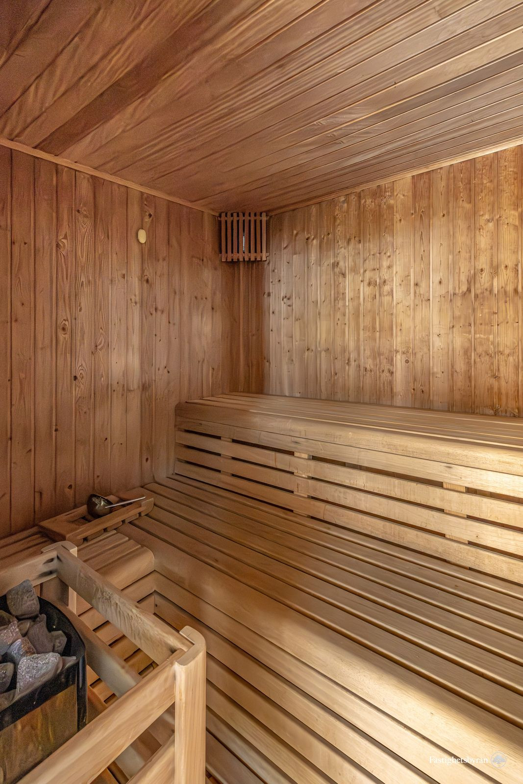 Property main view 33