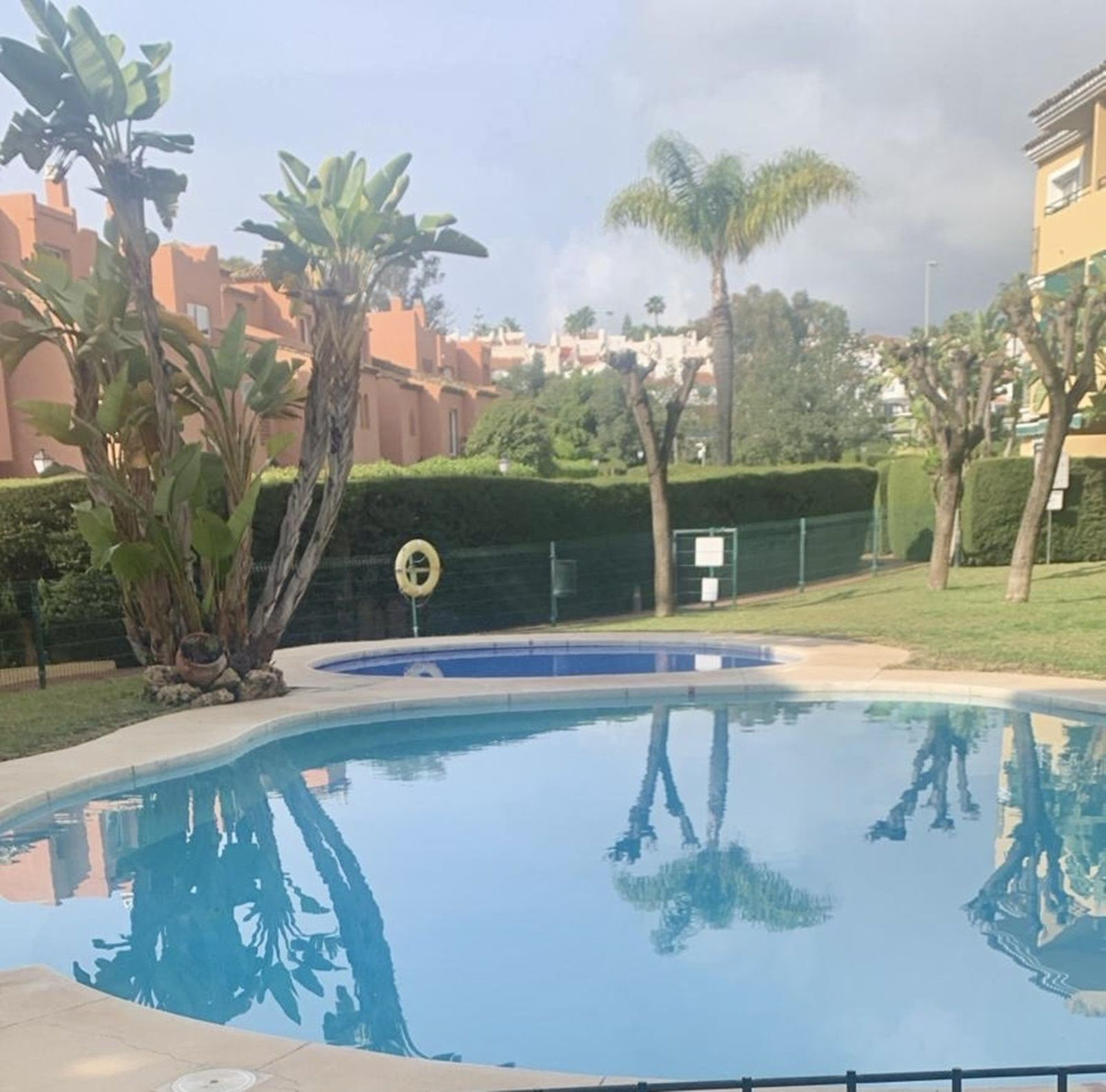 Tussenverdieping Appartement in Guadalmina Baja-2