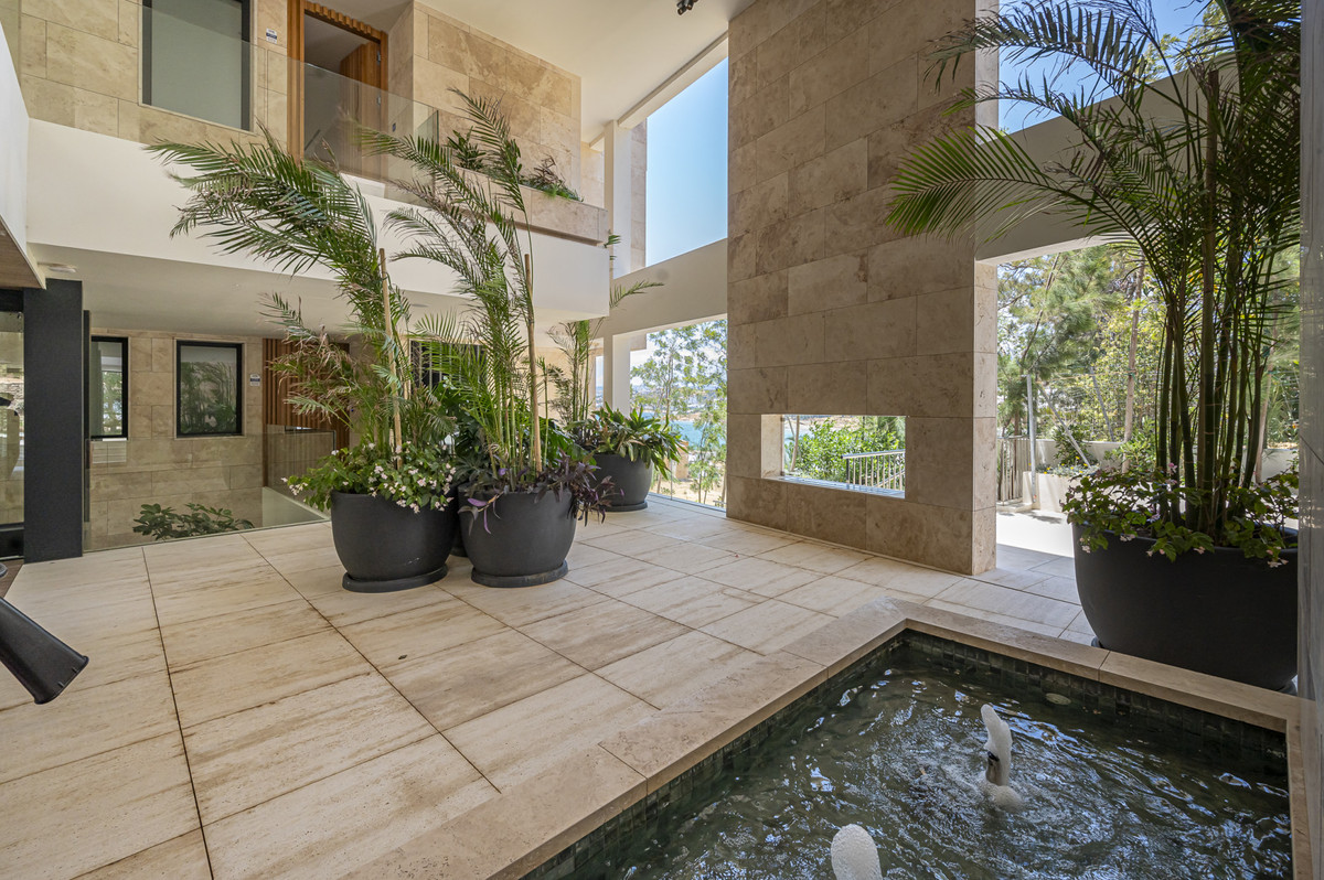 Property main view 40