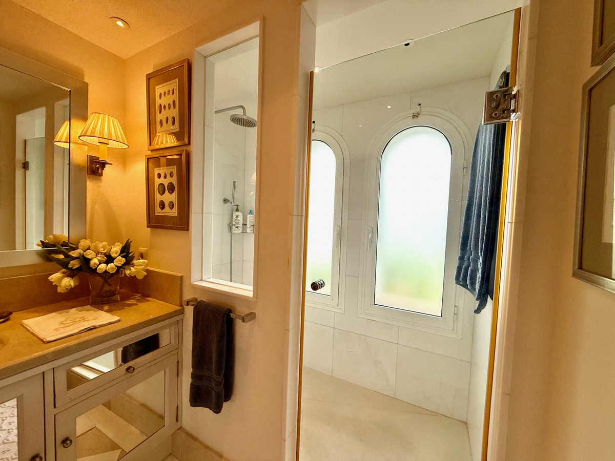 Property main view 33