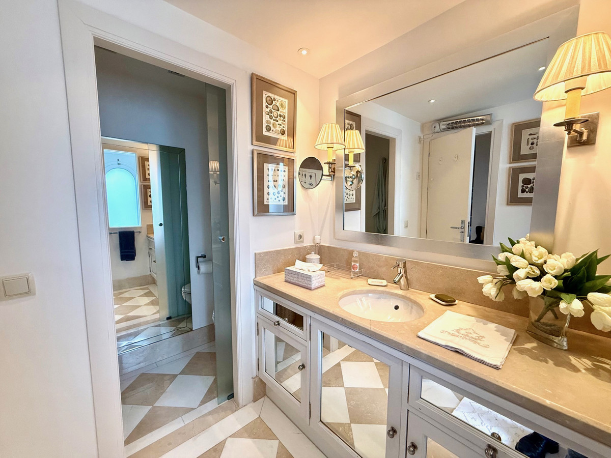 Property main view 40