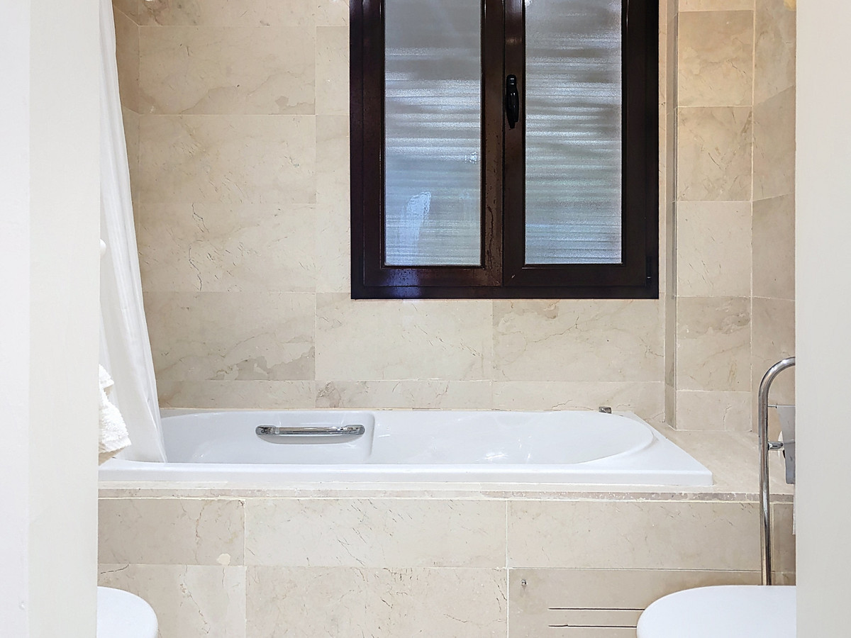 Property main view 40