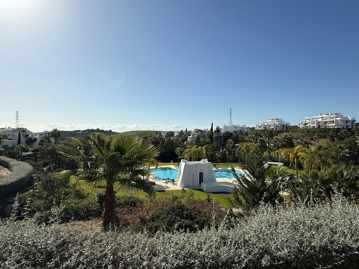 Begane grond appartement in Estepona-2
