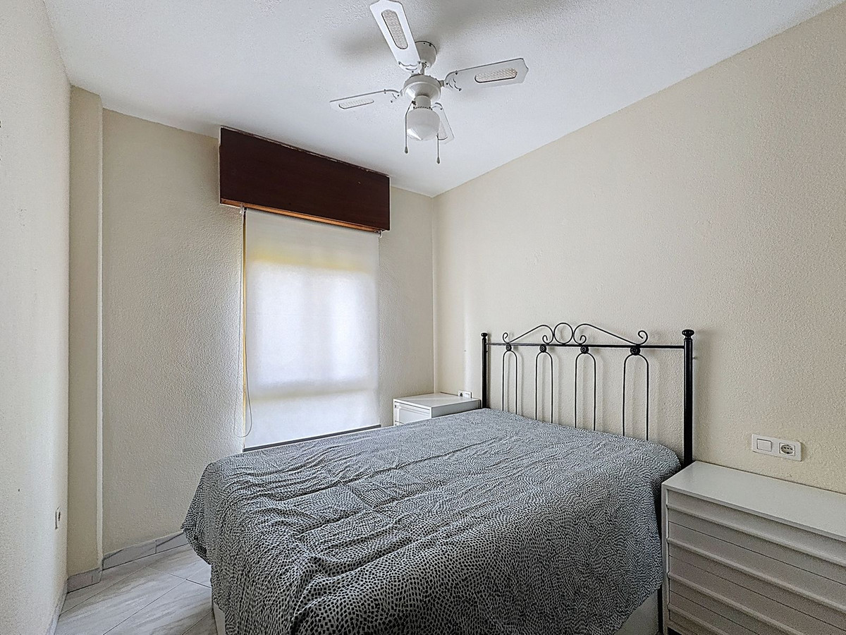 Tussenverdieping Appartement in Estepona-2
