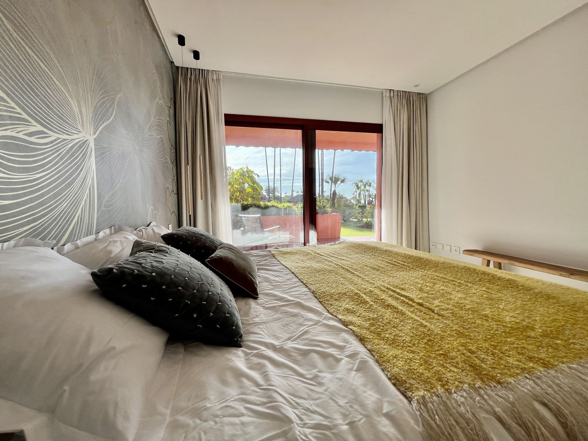 Appartement te koop in Estepona | 3 slaapkamers H5008303