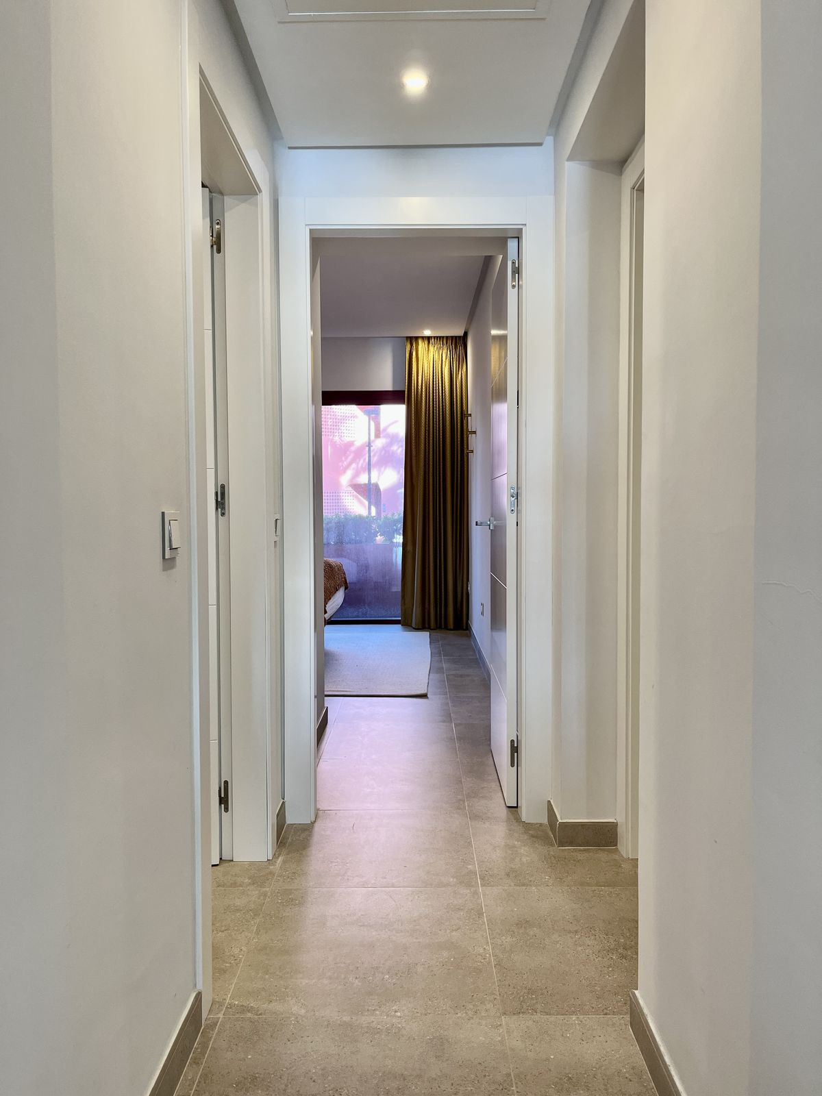 Appartement te koop in Estepona | 3 slaapkamers H5008303