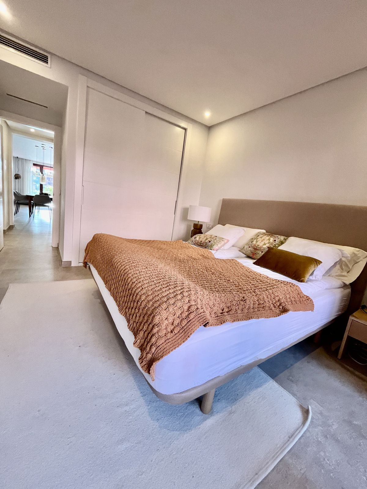 Appartement te koop in Estepona | 3 slaapkamers H5008303