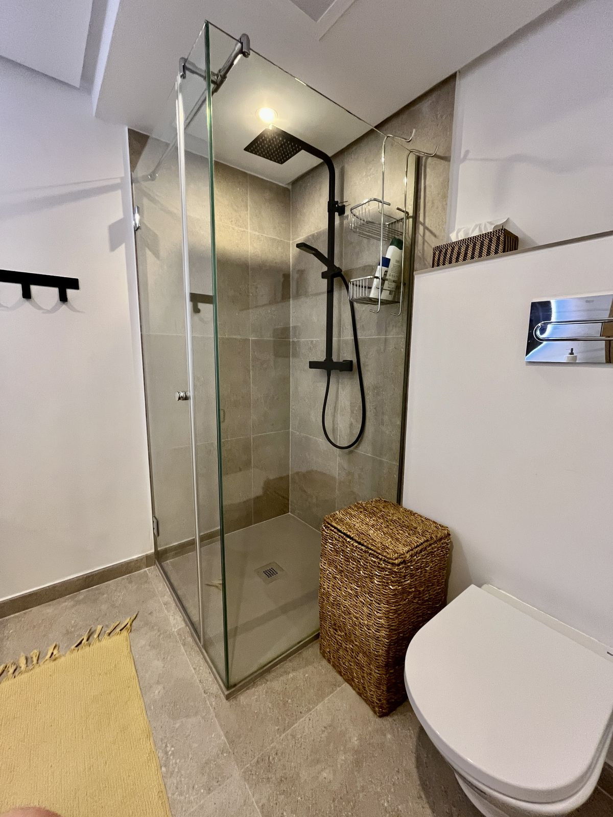 Appartement te koop in Estepona | 3 slaapkamers H5008303