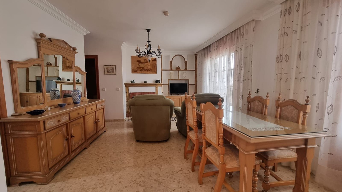 Penthouse te koop in Estepona | 2 slaapkamers H5008531