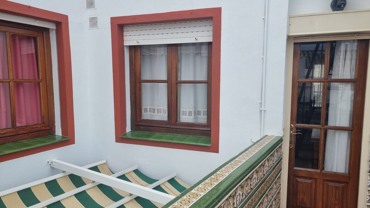 Penthouse te koop in Estepona | 2 slaapkamers H5008531