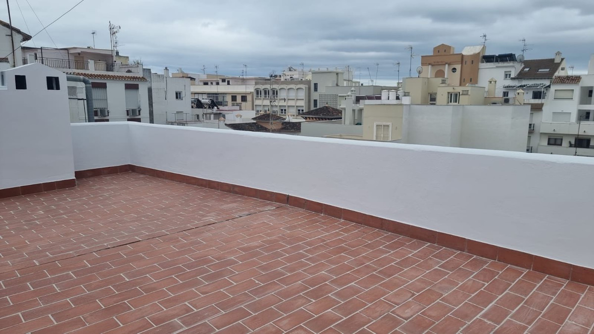 Penthouse te koop in Estepona | 2 slaapkamers H5008531