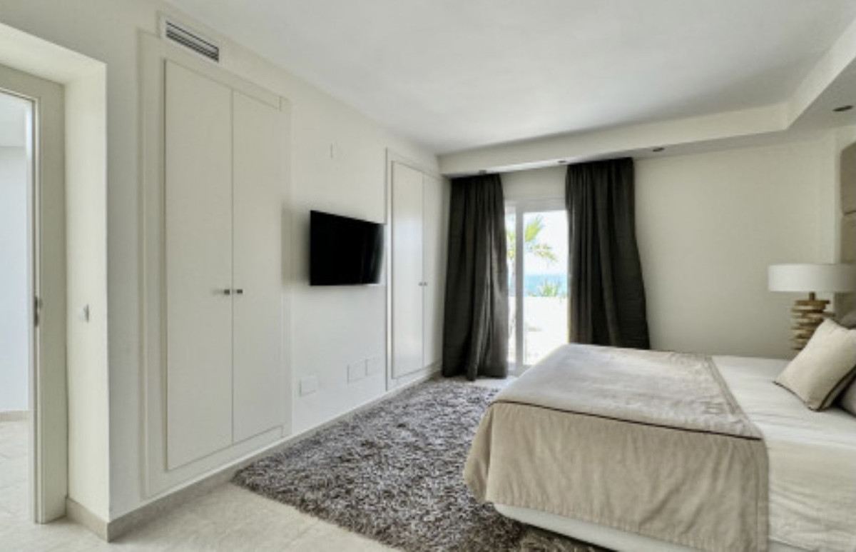 Penthouse te koop in Estepona | 3 slaapkamers H5009188