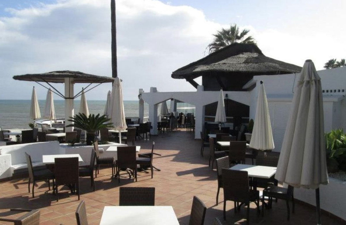 Penthouse te koop in Estepona | 3 slaapkamers H5009188