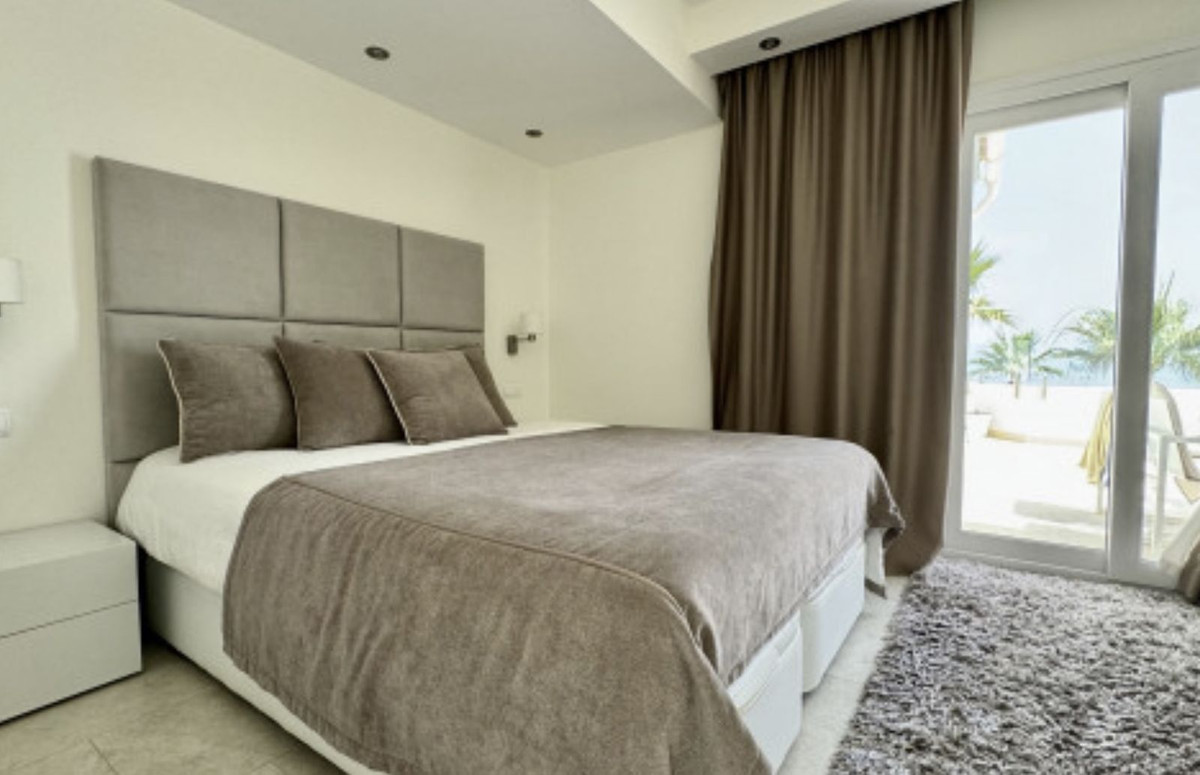 Penthouse te koop in Estepona | 3 slaapkamers H5009188