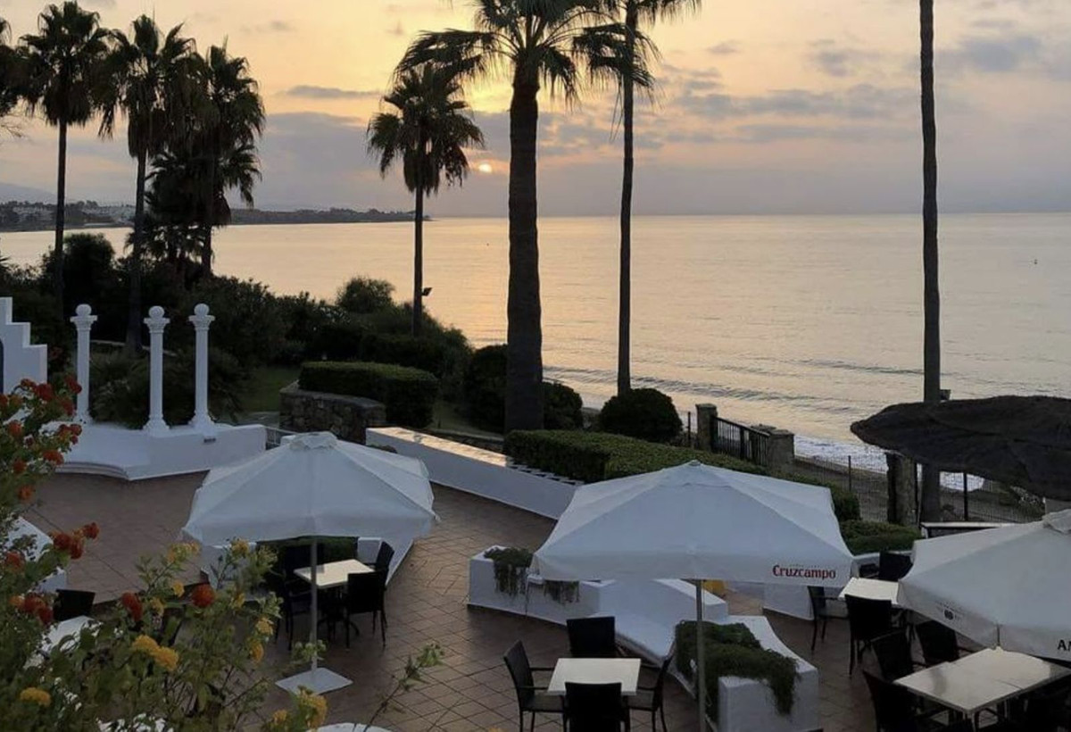 Penthouse te koop in Estepona | 3 slaapkamers H5009188