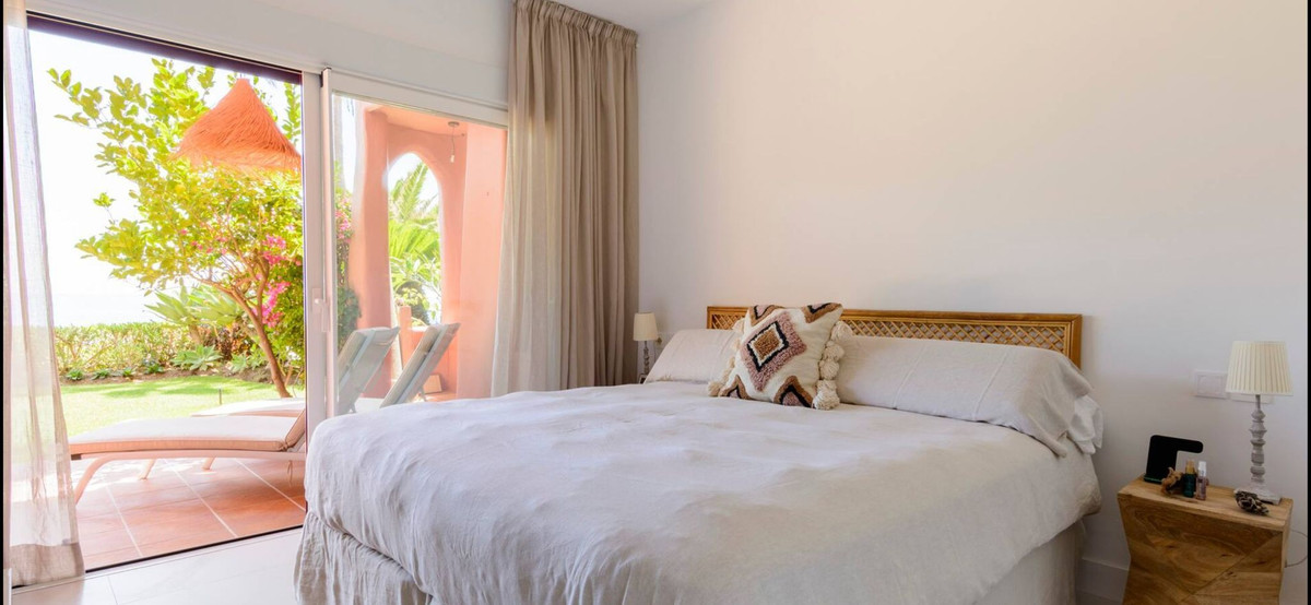 Appartement te koop in Estepona | 3 slaapkamers H5010160