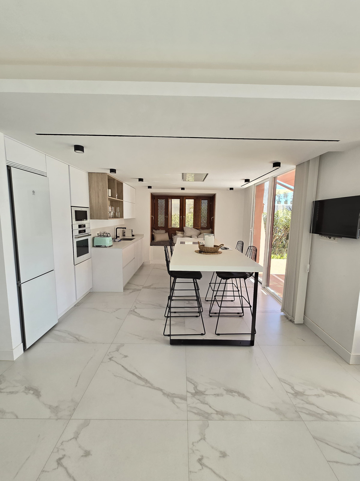 Appartement te koop in Estepona | 3 slaapkamers H5010160