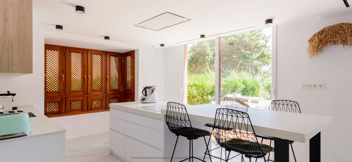 Appartement te koop in Estepona | 3 slaapkamers H5010160