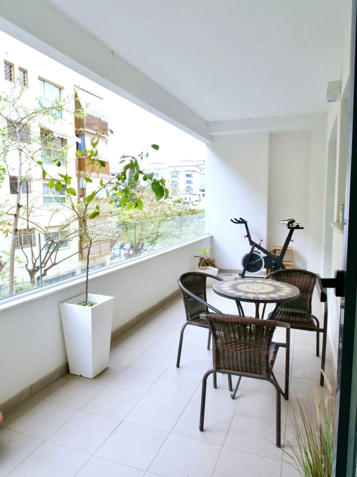 Appartement te koop in Estepona | 3 slaapkamers H5013628