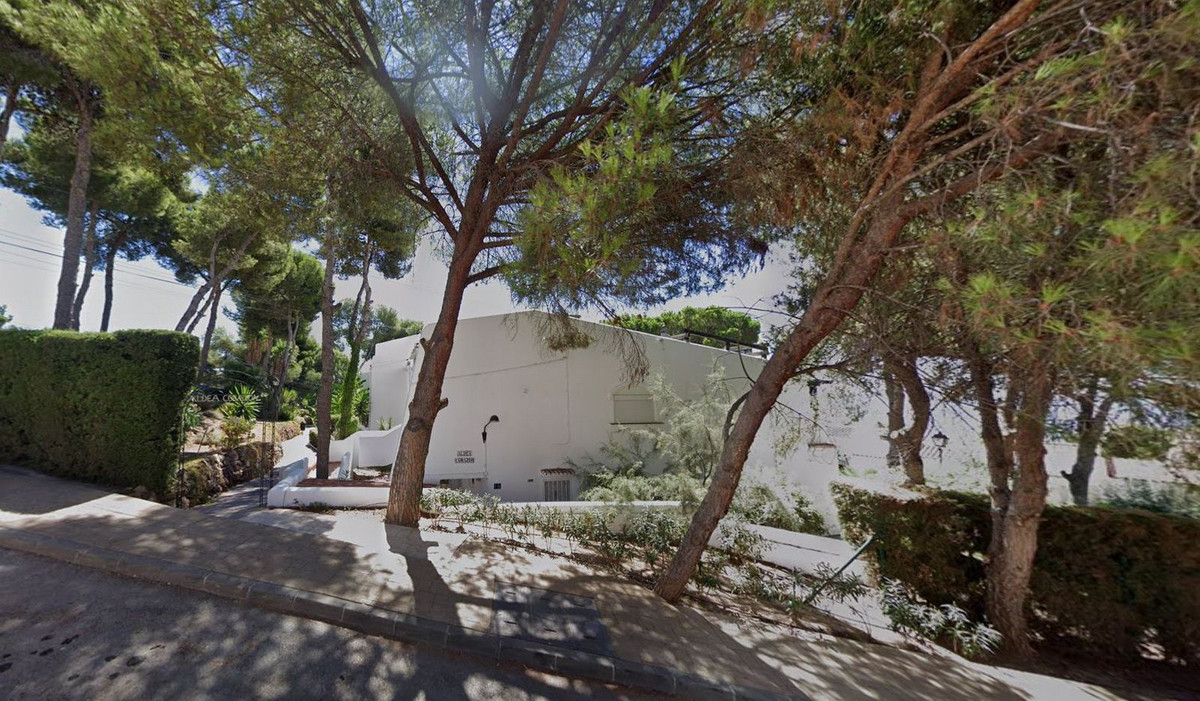 Appartement te koop in Estepona | 0 slaapkamers H5016169