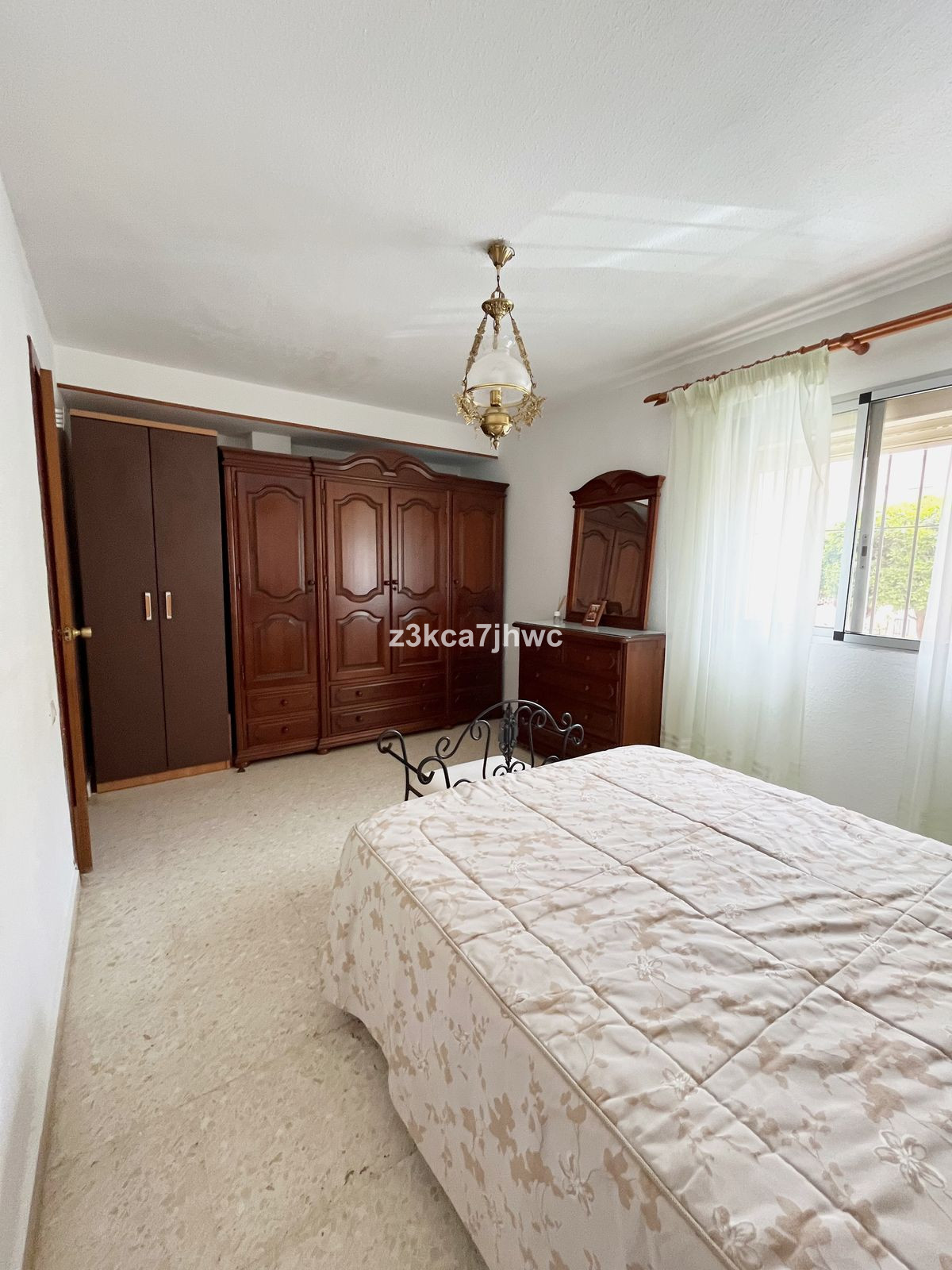 Appartement te koop in Estepona | 3 slaapkamers H5021248