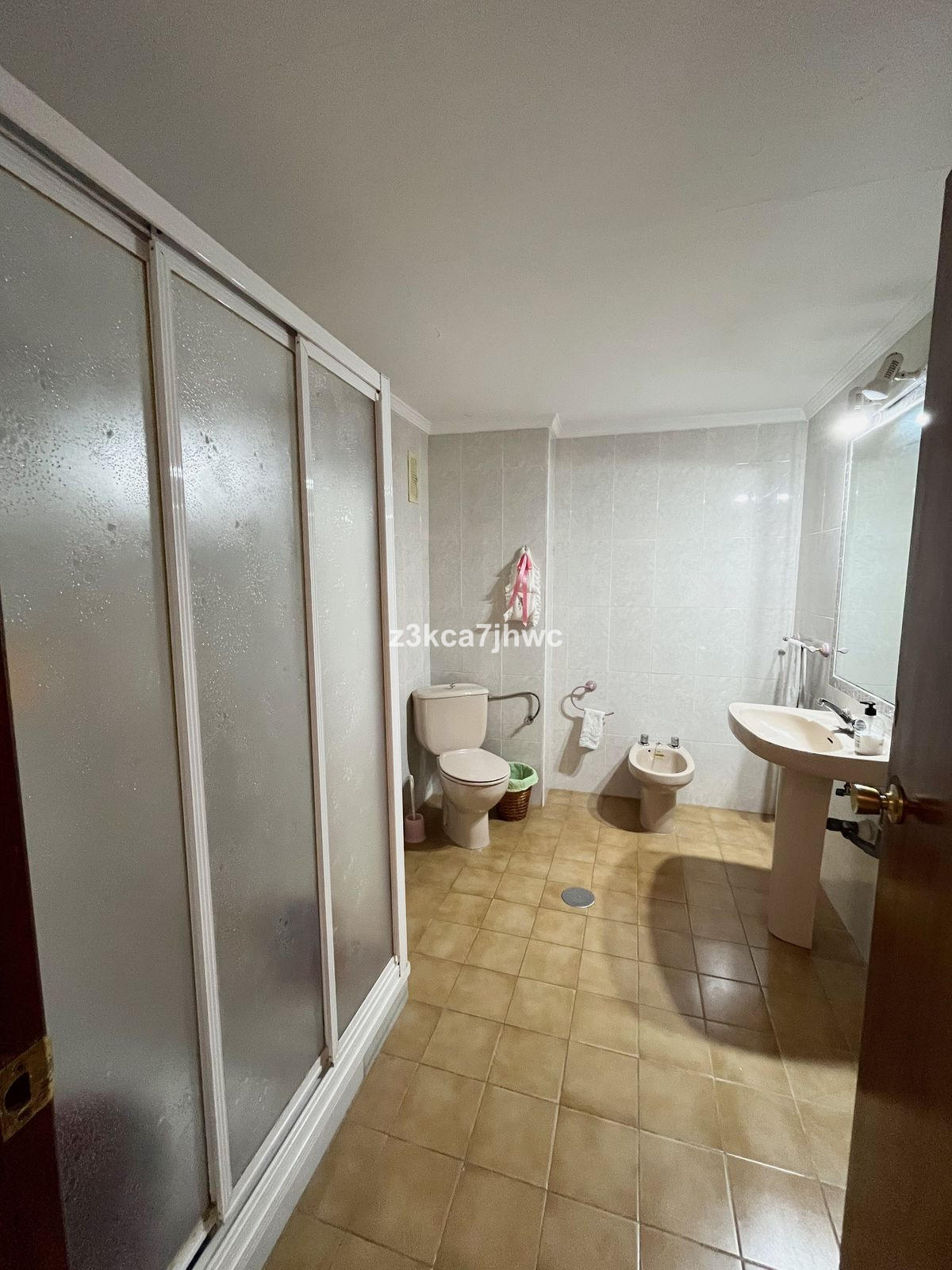 Appartement te koop in Estepona | 3 slaapkamers H5021248