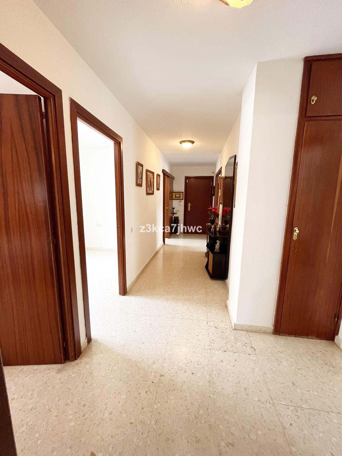 Appartement te koop in Estepona | 3 slaapkamers H5021248