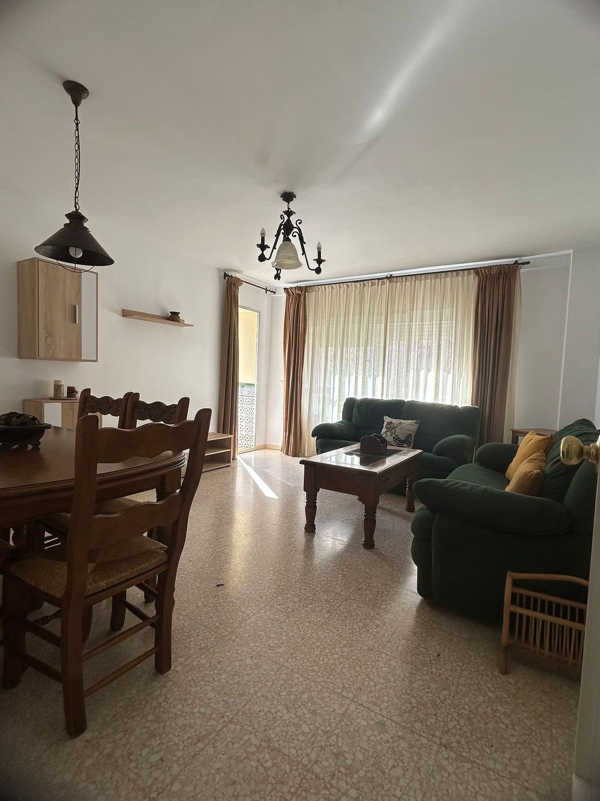 Appartement te koop in Estepona | 4 slaapkamers H5038846