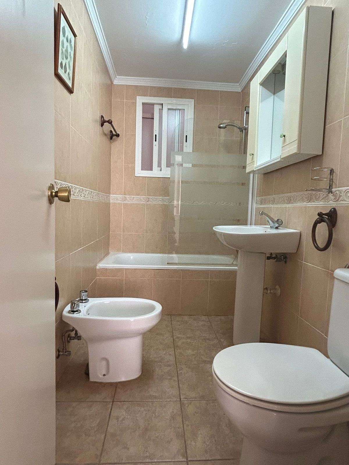 Appartement te koop in Estepona | 4 slaapkamers H5038846