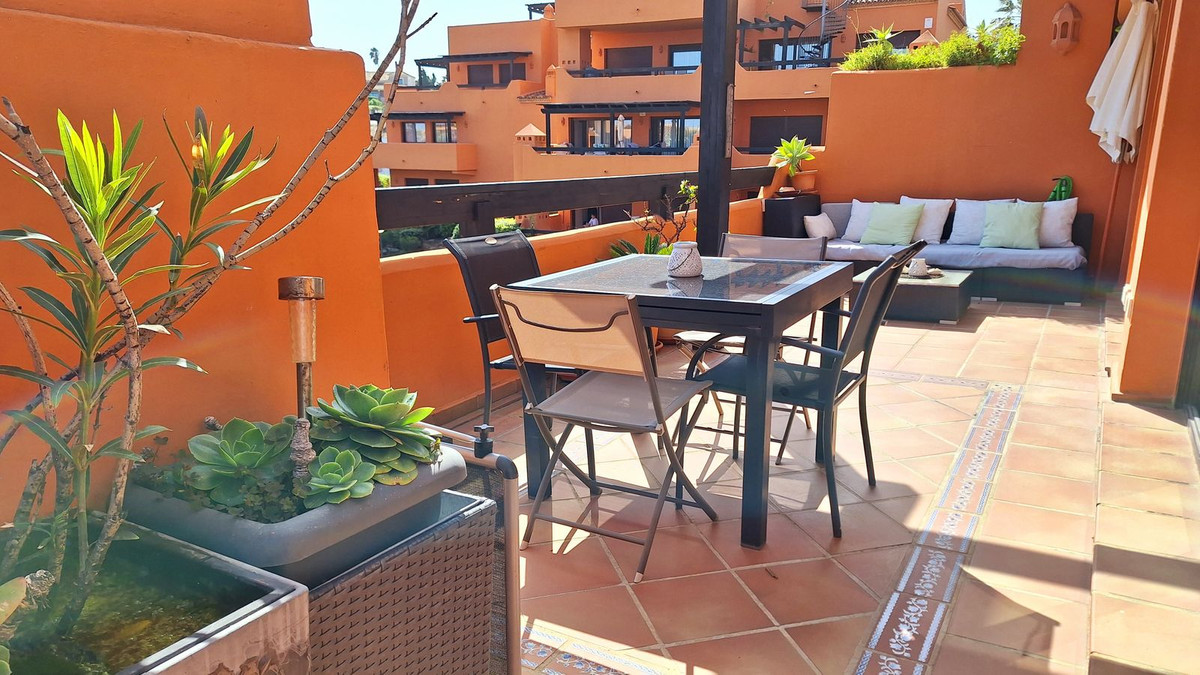 Appartement te koop in Estepona | 2 slaapkamers H5041207