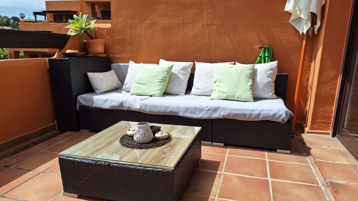 Appartement te koop in Estepona | 2 slaapkamers H5041207