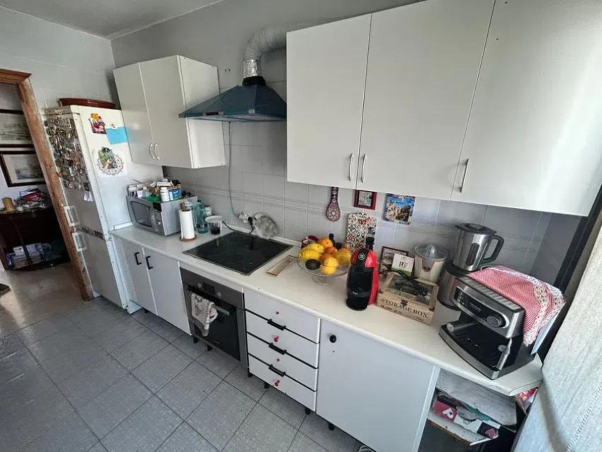 Appartement te koop in Estepona | 4 slaapkamers H5044747