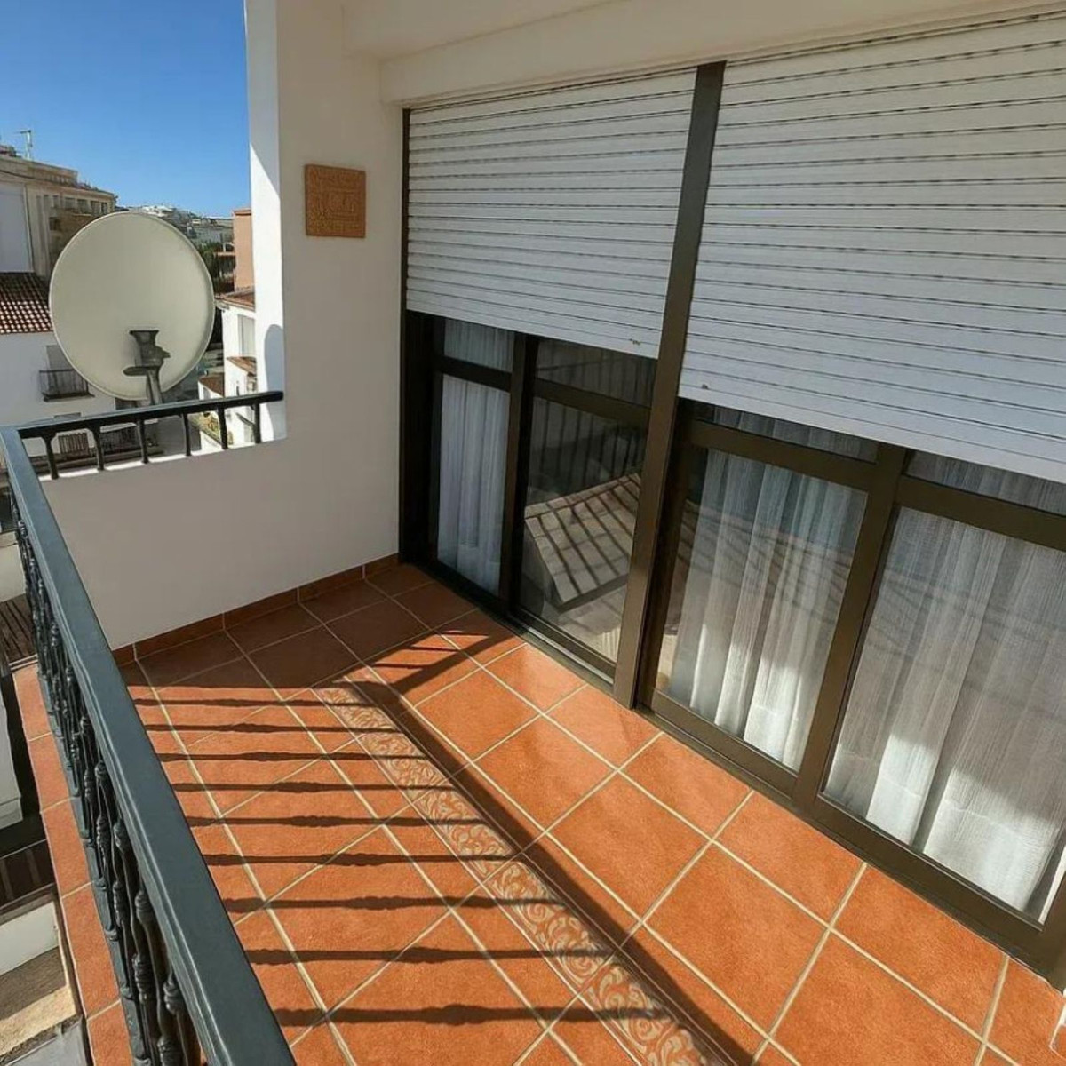 Appartement te koop in Estepona | 4 slaapkamers H5044747