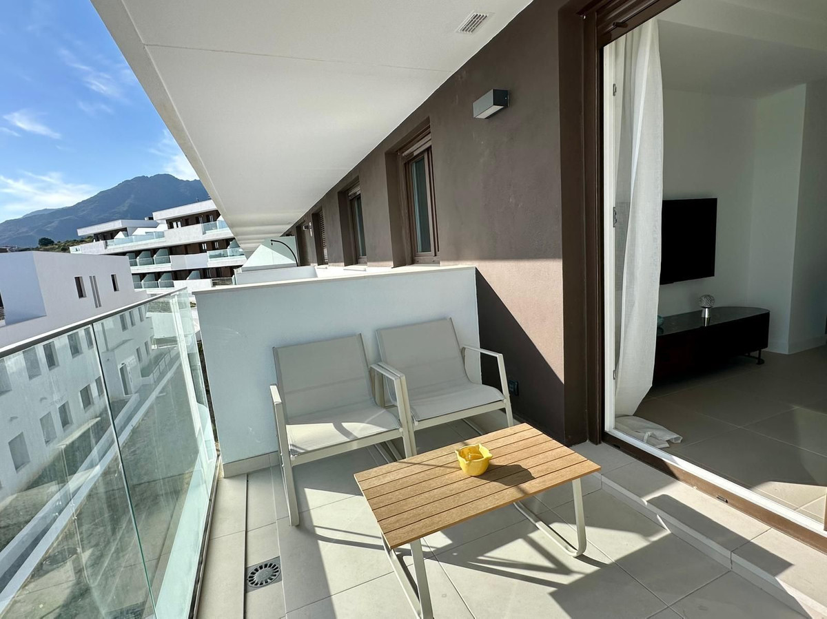Appartement te koop in Estepona | 2 slaapkamers H5045368